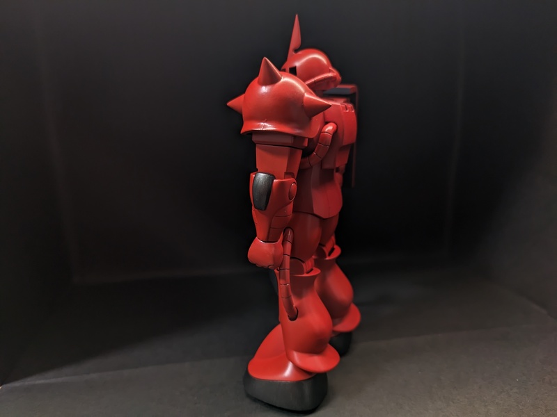 シャア専用ザク 左側面